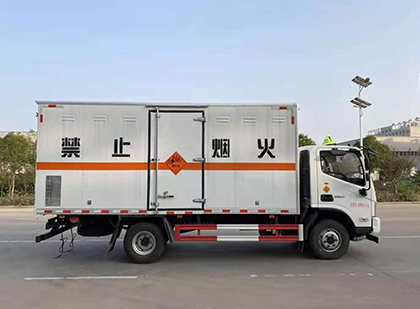 永宁爆破器材运输车